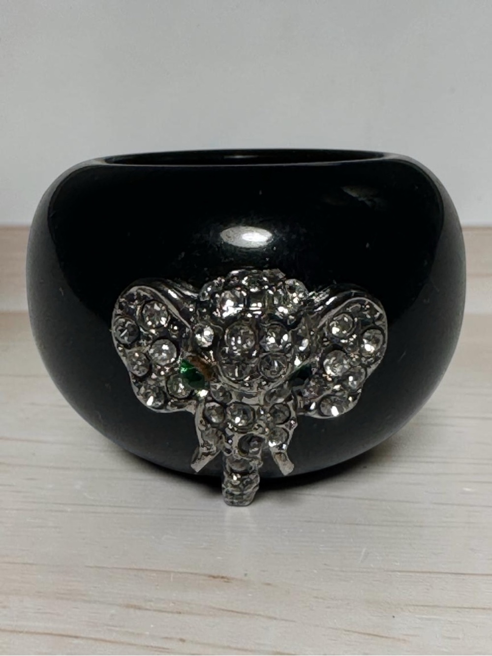 Black Elephant Rhinestone Statement Ring - Picture 3 of 4